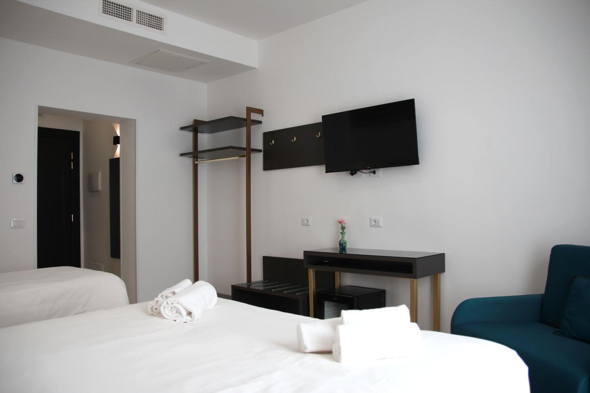Joyful 148 Luxury Guest House Powered By Joyful Termini Boutique Guest House Rom Eksteriør billede